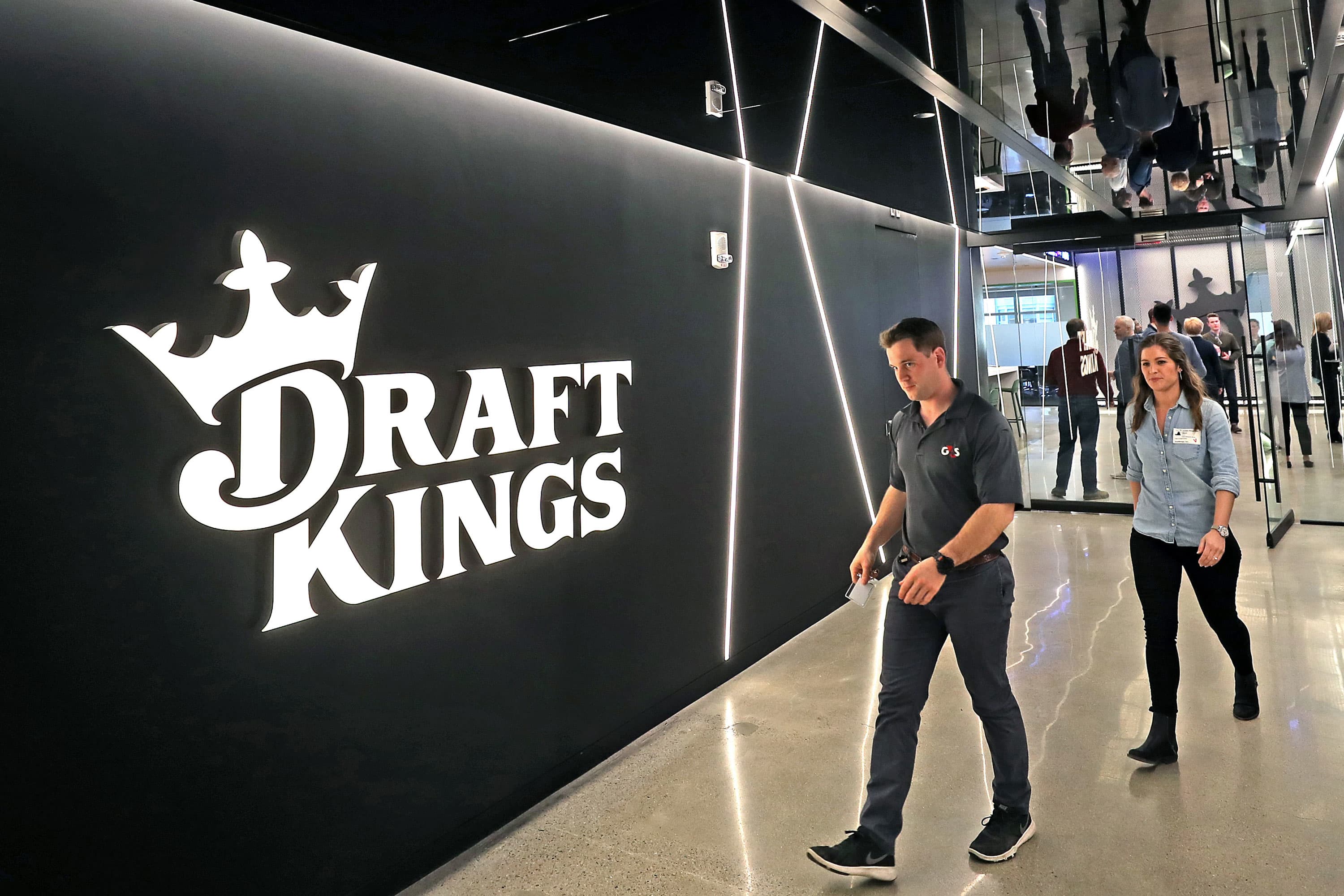DraftKings, QuantumScape, PPG and more