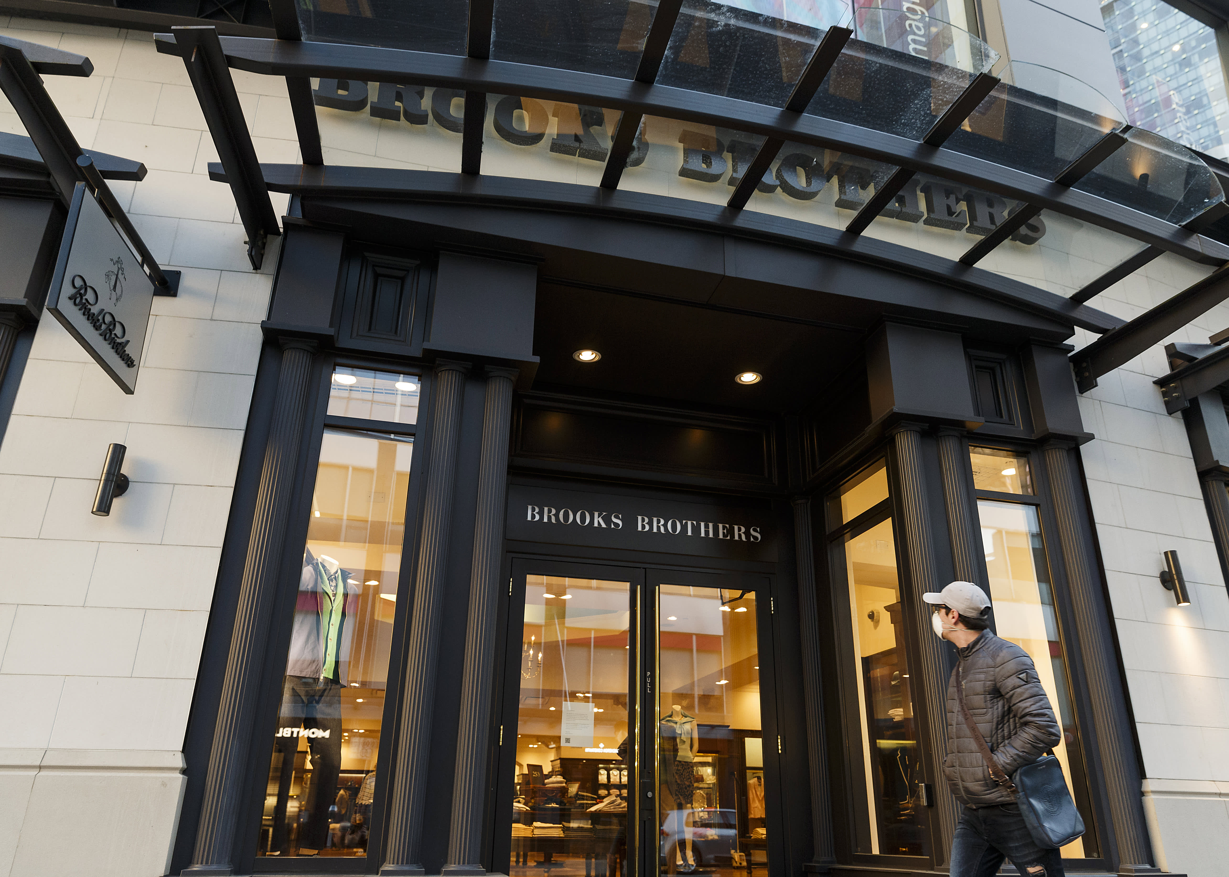 Mall owner Simon and Authentic Brands bid $305 million for Brooks Brothers