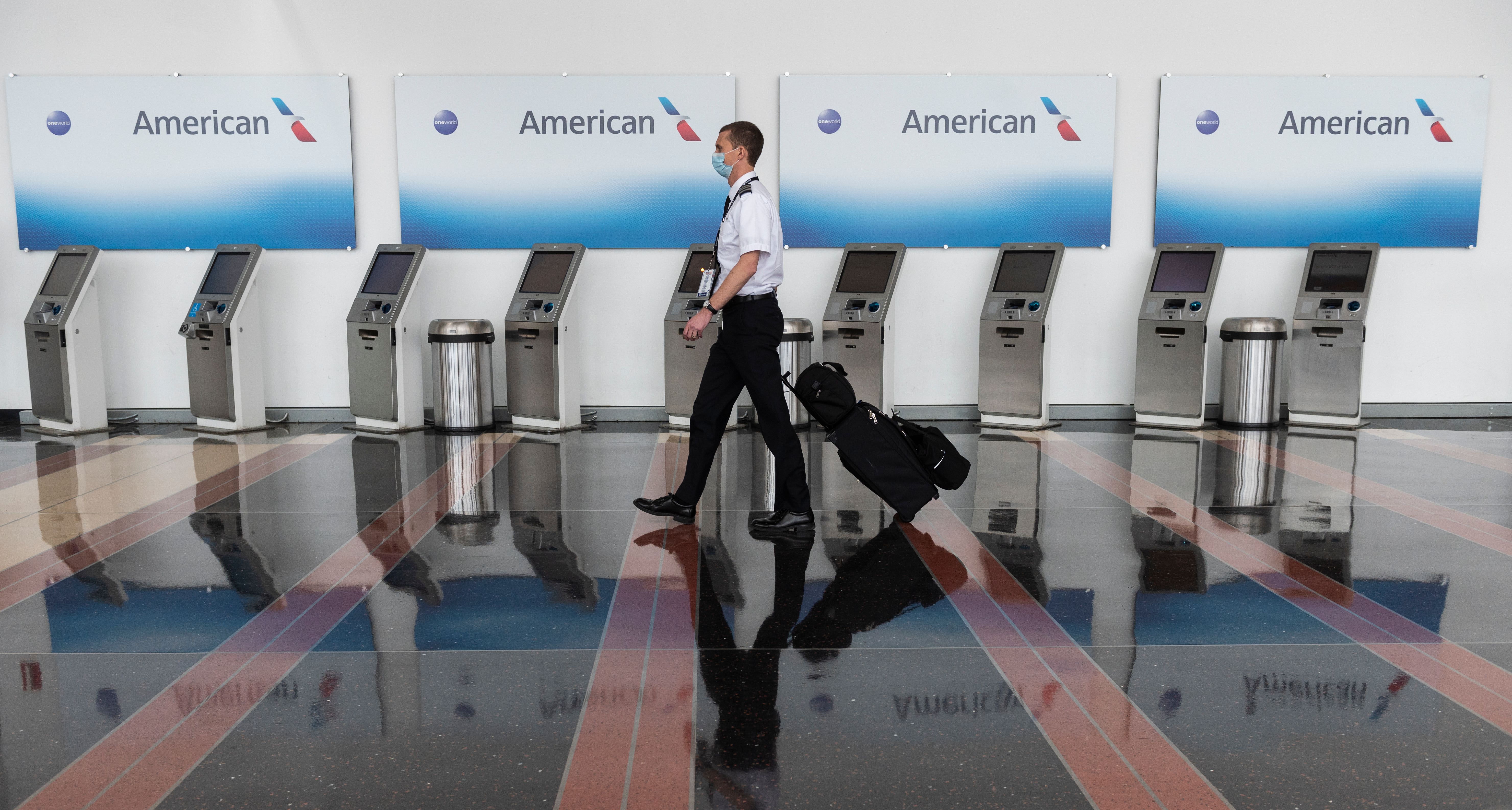 American Airlines relocates flight crews to airport hotels in DC