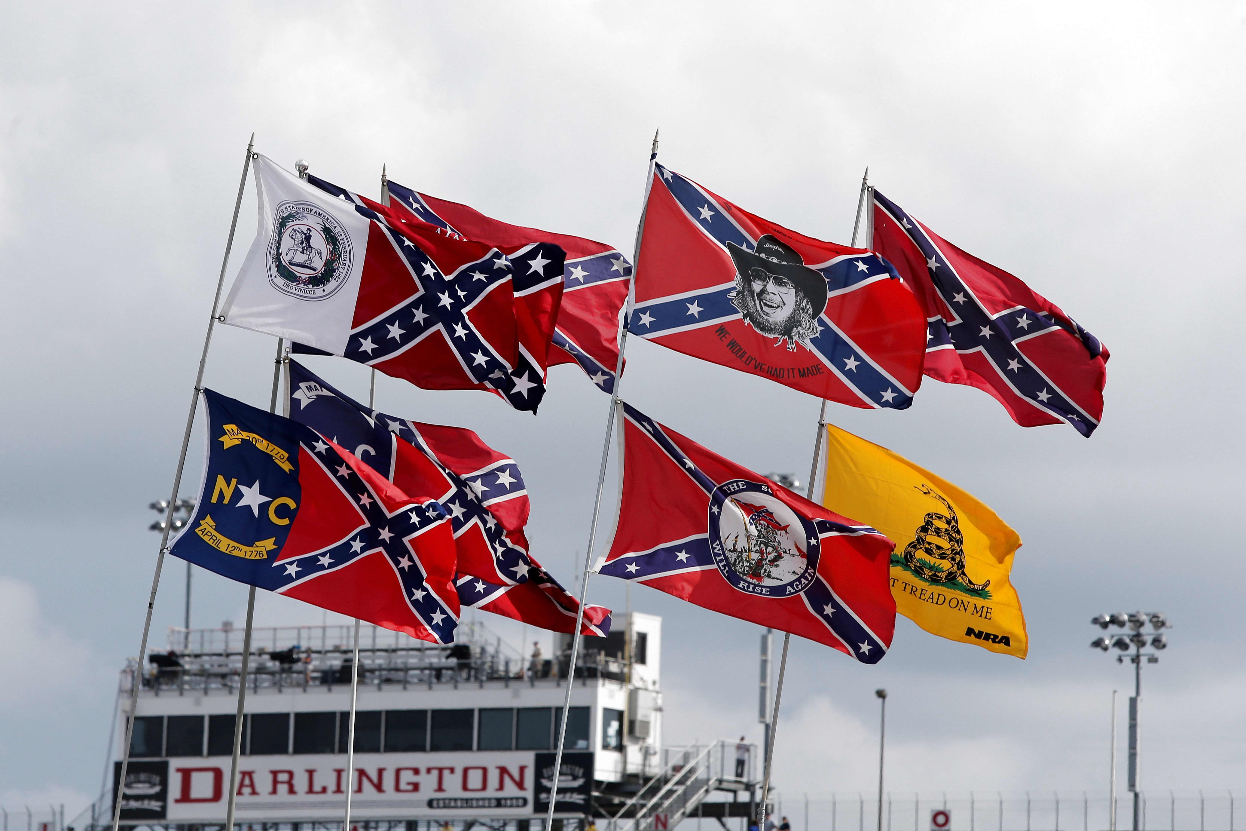 NASCAR nixes idea for General Lee car because of Confederate flag on roof