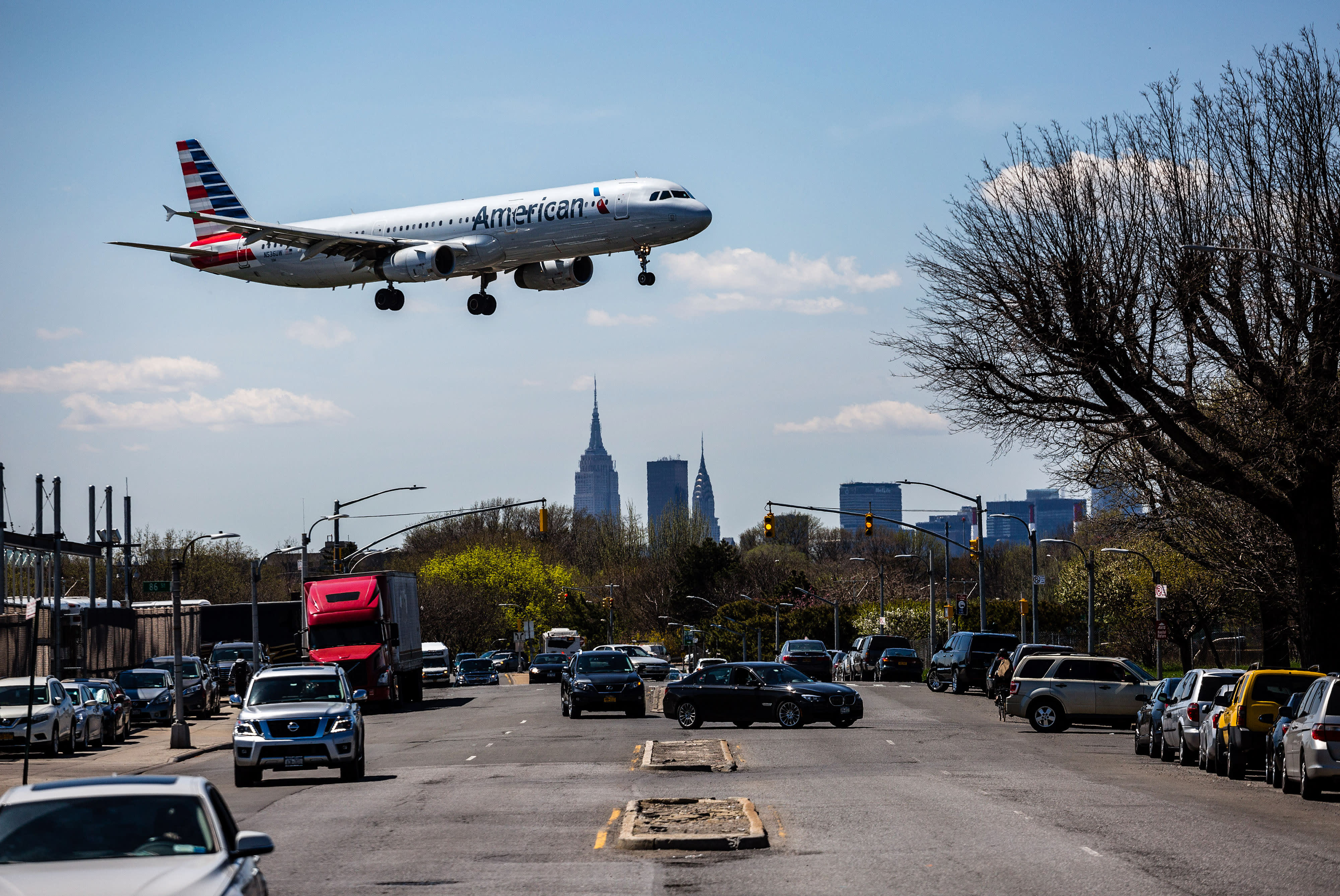 Airline shares tumble as New York imposes quarantine on some out-of-state visitors