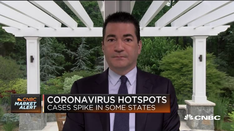 Former FDA commissioner Scott Gottlieb: What states do now to fight Covid will take two weeks to slow spread