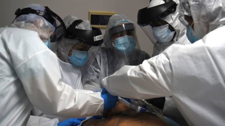 U.S. coronavirus cases surge as states like Arizona and Texas report record increases