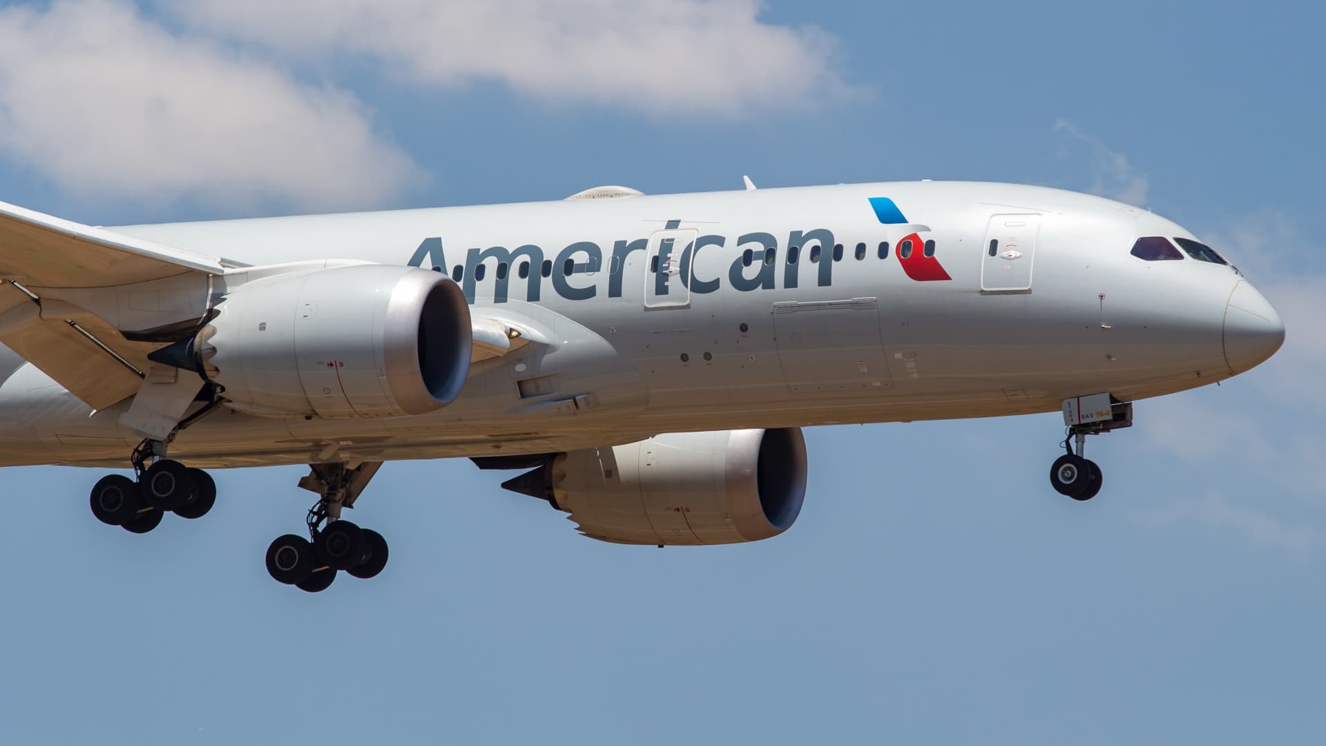 travel tuesday 2022 american airlines