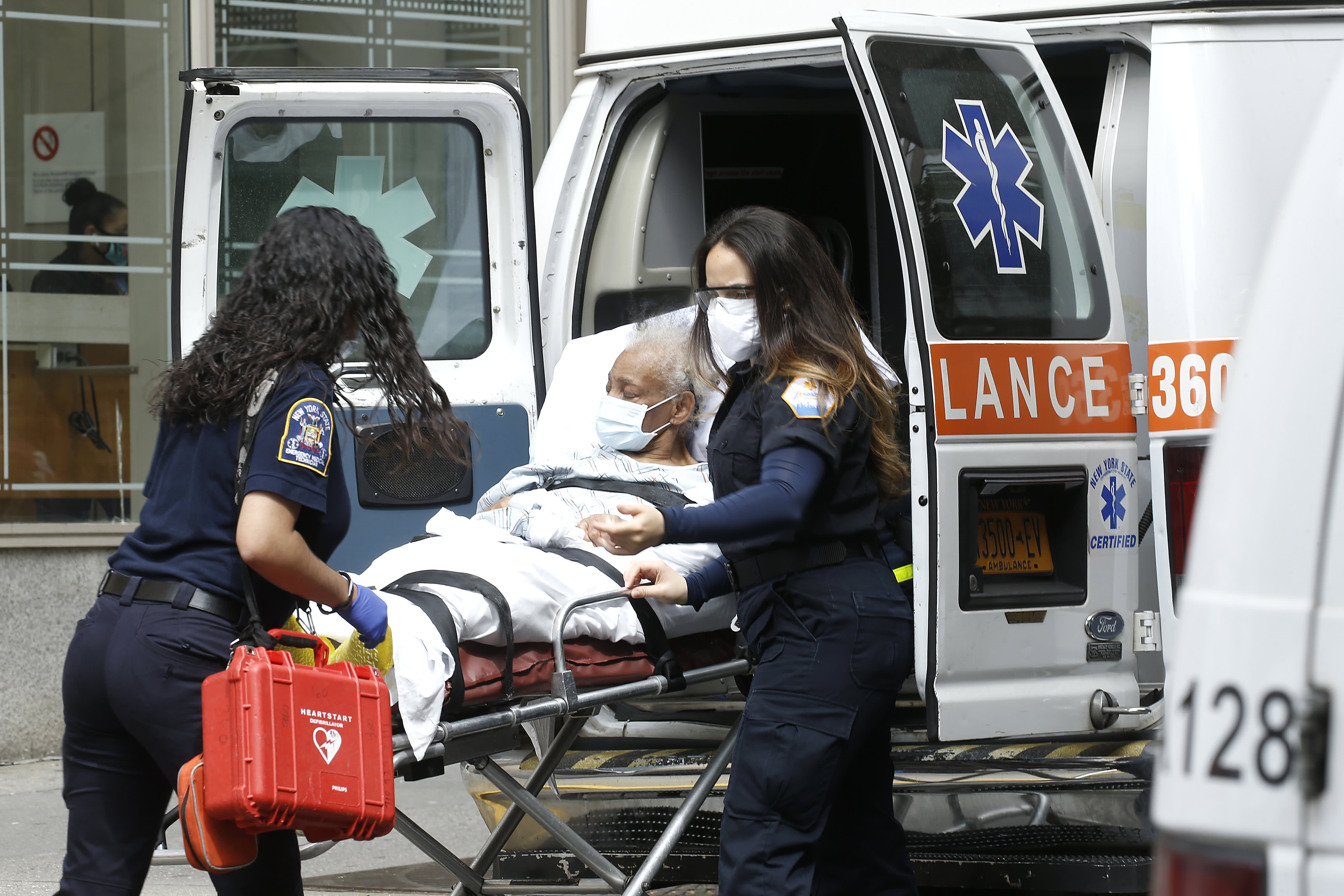 Why taking an ambulance is so expensive in the United States