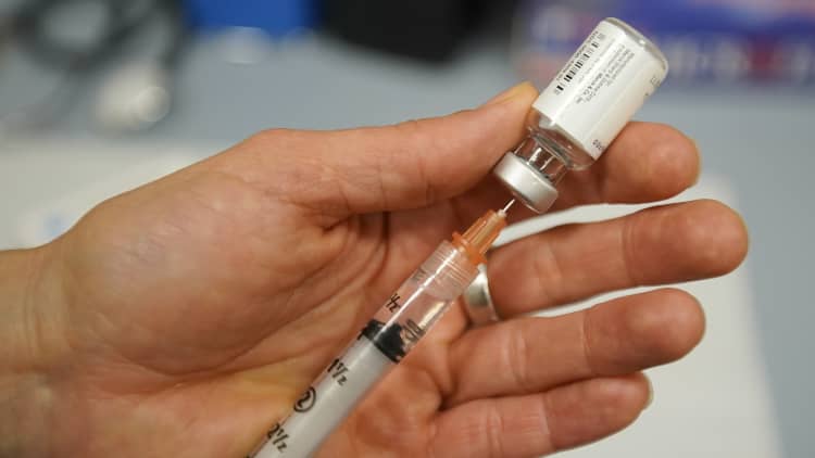 Novavax gets $1.6 billion in federal funding for Covid-19 vaccine development