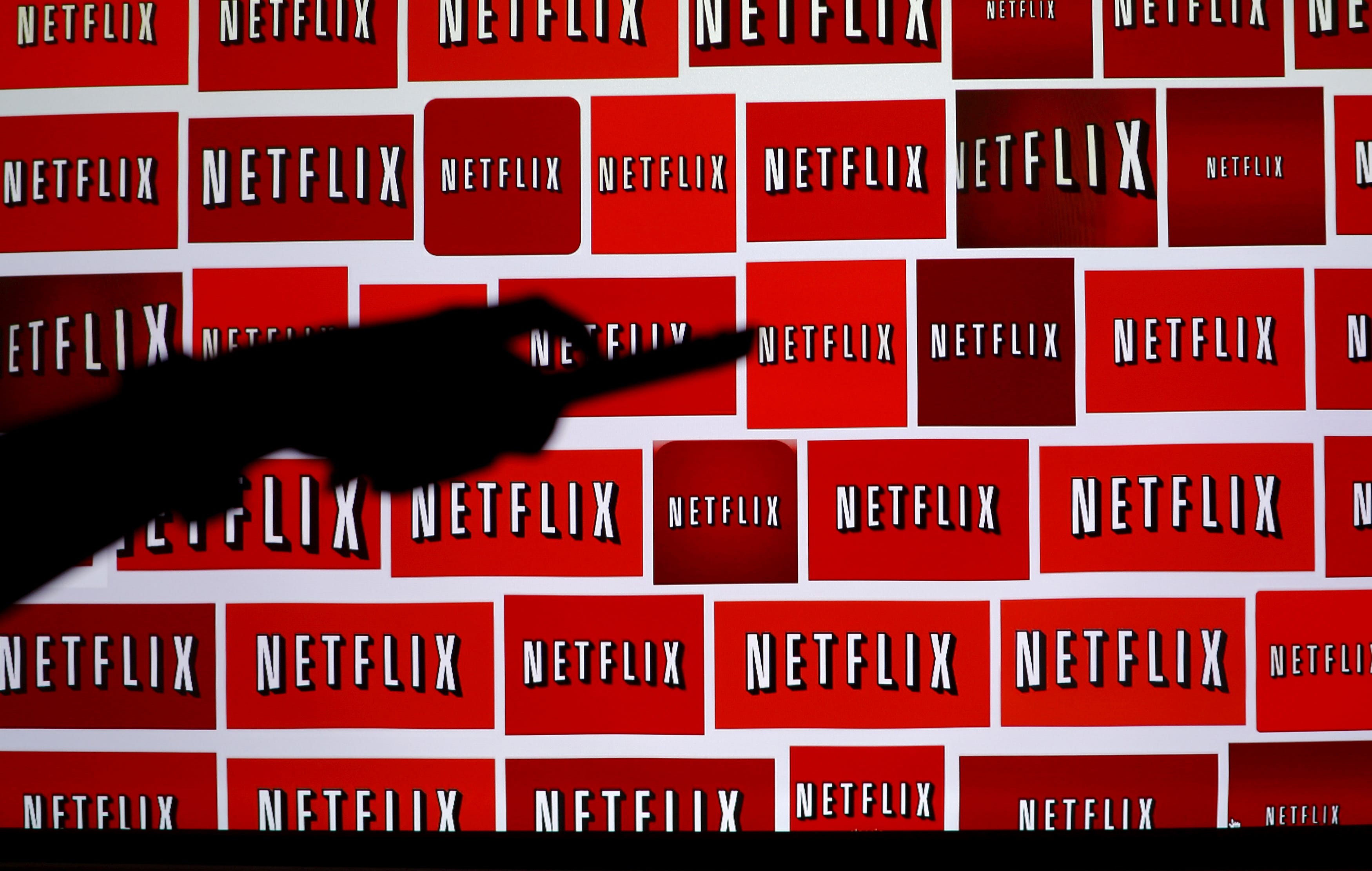 Netflix will require Covid vaccinations for actors and some crew on U.S. product..