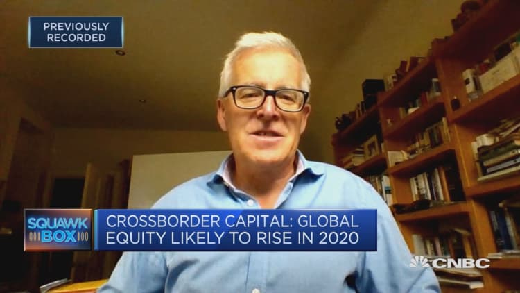 Central banks pumping in money is 'magic news' for gold price, Crossborder Capital CEO says