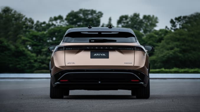 H/O: Nissan Ariya (embargoed until 1:15 AM EDT JULY 15, 2020)