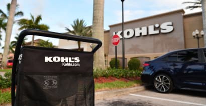 Kohl's sees holiday-quarter revenue down 10%, but says sales strengthened toward end of January