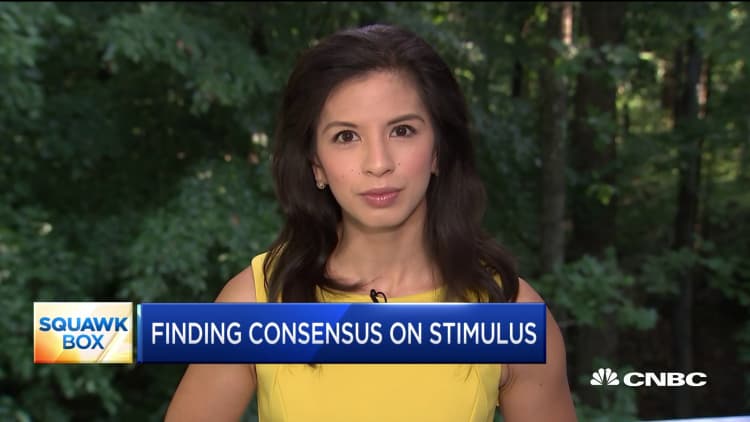 Republicans work to reach consensus on stimulus bill