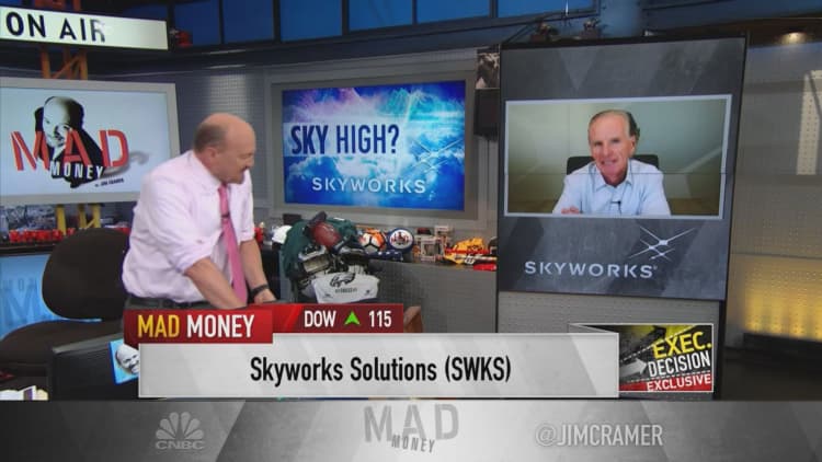 Skyworks CEO discusses the 5G rollout, Internet of things for businesses
