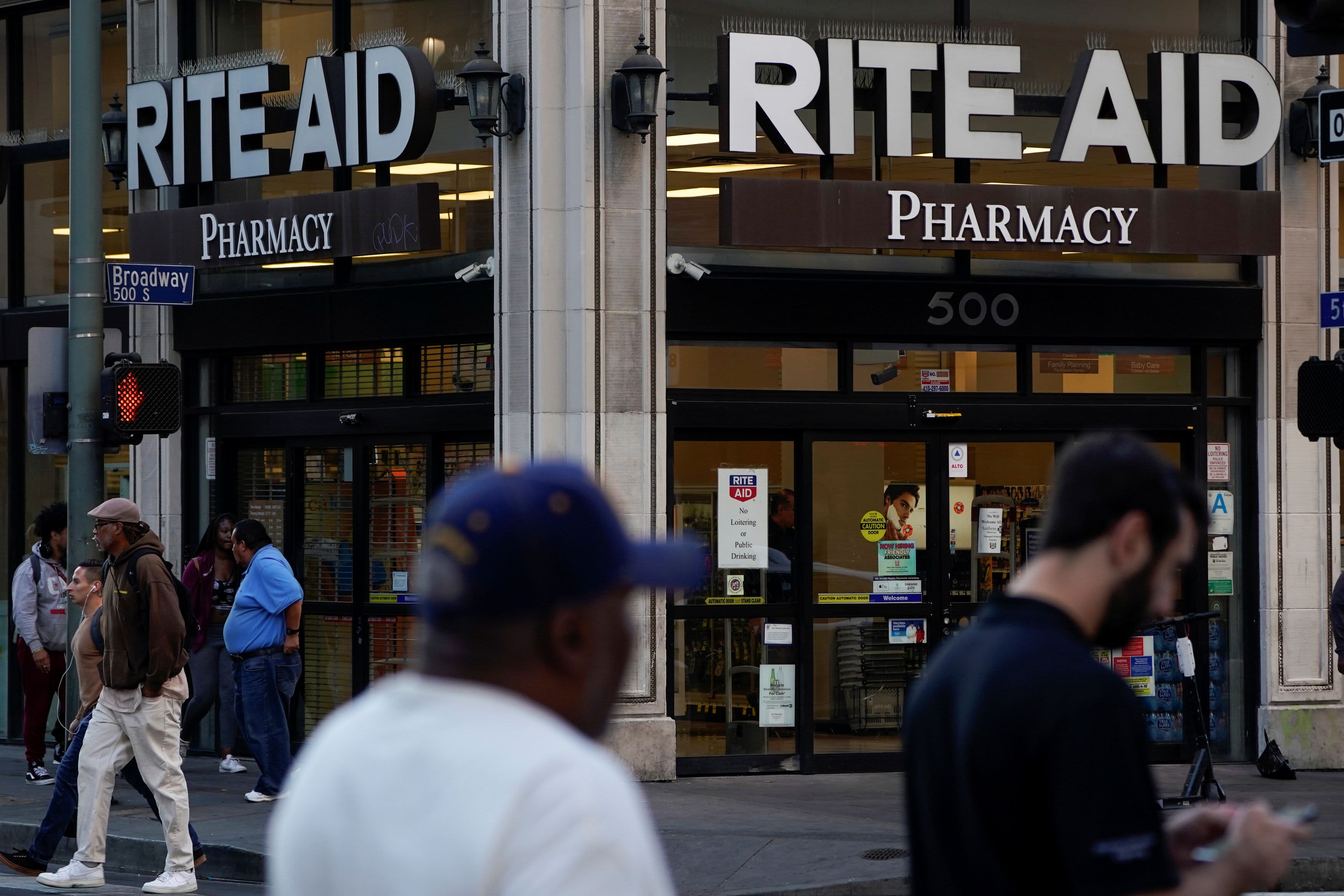 Rite Aid CEO expects states to encourage retailers to accelerate the launch of the Covid vaccine