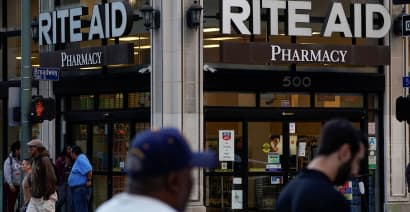 Rite Aid CEO expects states to tap retailers to speed up Covid vaccine rollout