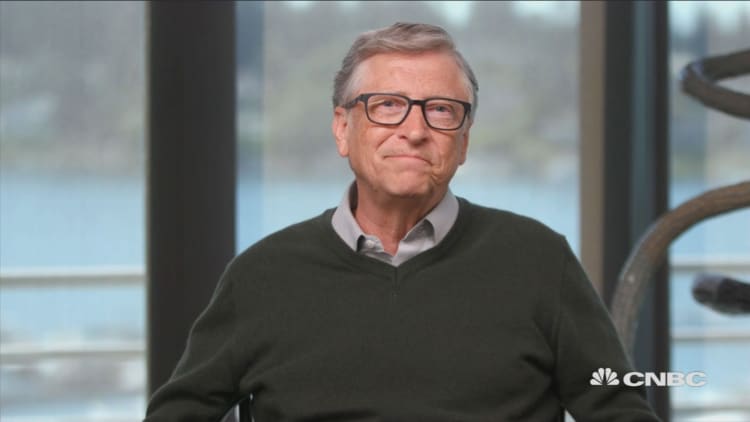 CNBC's full interview with Microsoft co-founder Bill Gates on the coronavirus pandemic