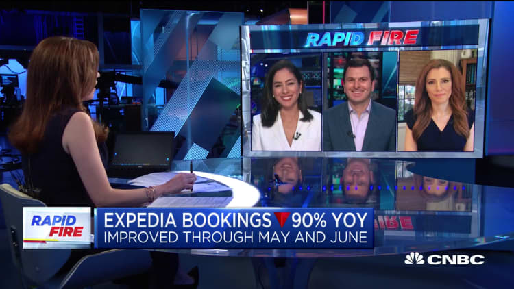 Expedia sinks after "worst quarter" ever for travel industry