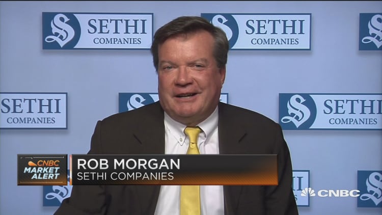 Sethi's Morgan: "In some ways the tech sector is kind of immuned from the virus"
