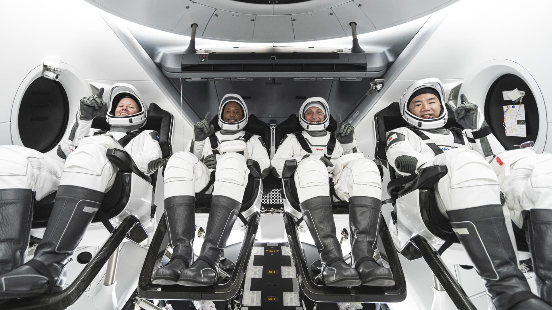 SpaceX and NASA plan to launch first full length astronaut mission in late October
