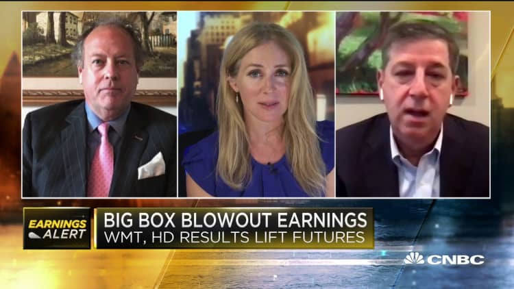 'It shows the consumer is still there'—Former Walmart US CEO on blowout earnings