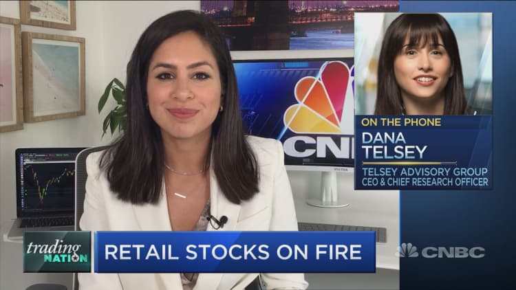Stay-at-home retail trades are in the 'early innings,' analyst Dana Telsey says