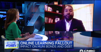 How online learning impacts municipal bonds, debt