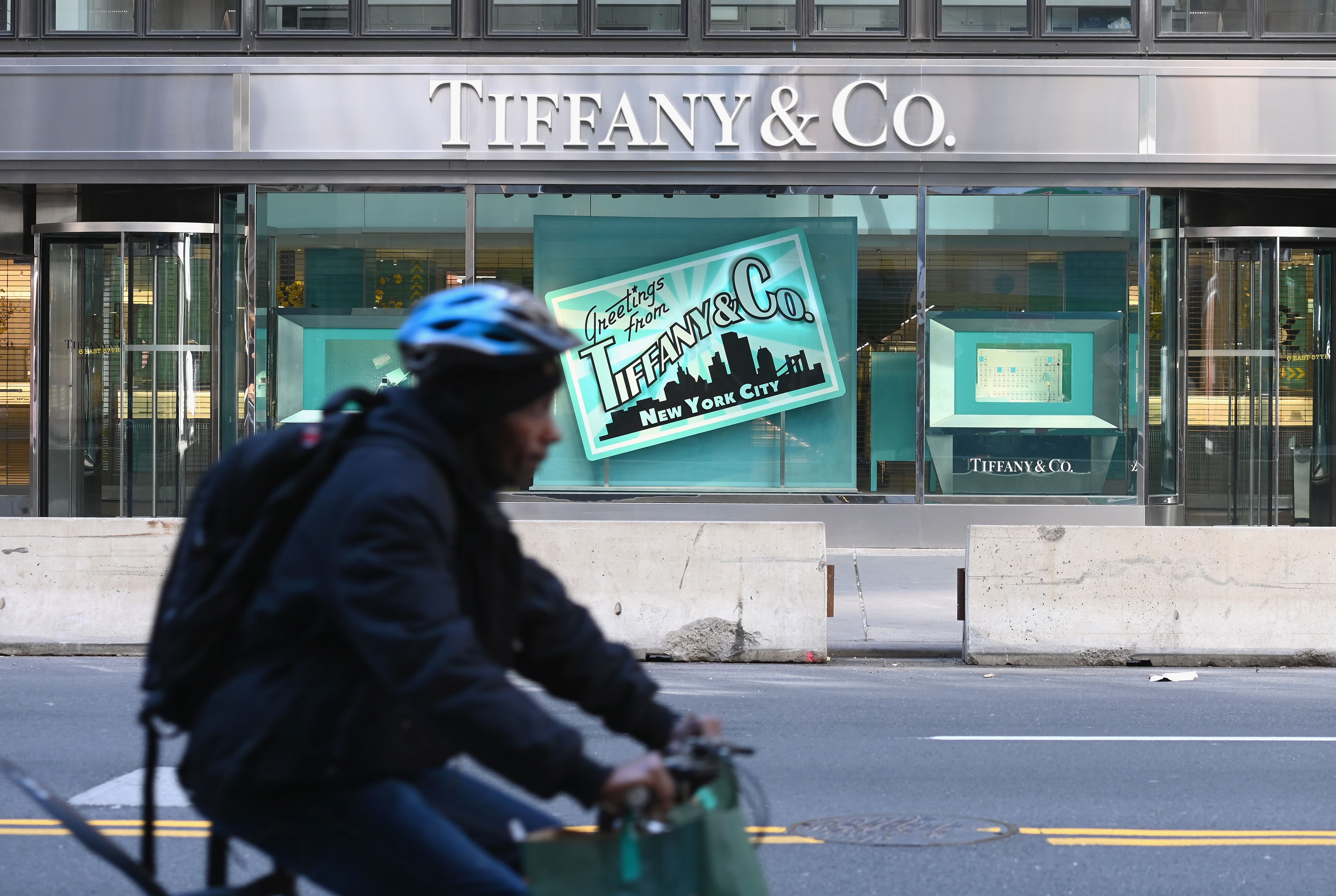 Merger a go but at lower price: LVMH, Tiffany romance back on