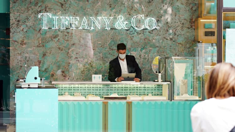 Tiffany sues LVMH for pulling out of $16.2 billion deal