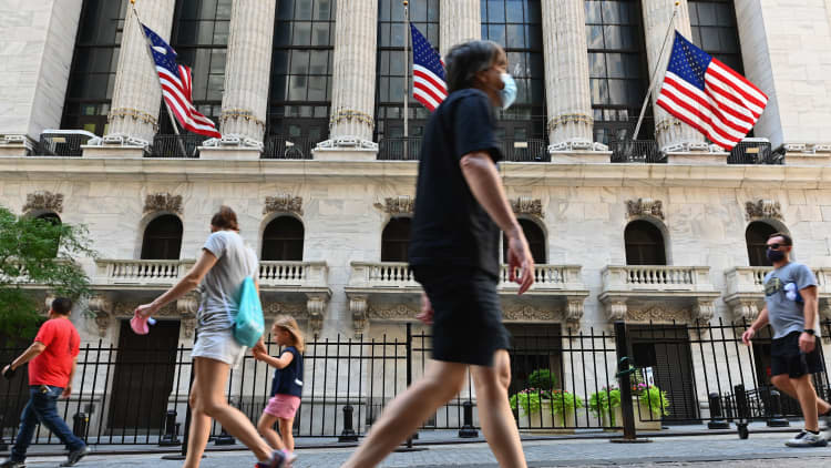 Markets expected to close out best August in more than 30 years—Four pros on what's next