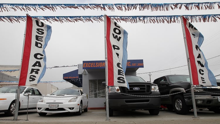 The pandemic sends sales of used cars soaring, even in New York City