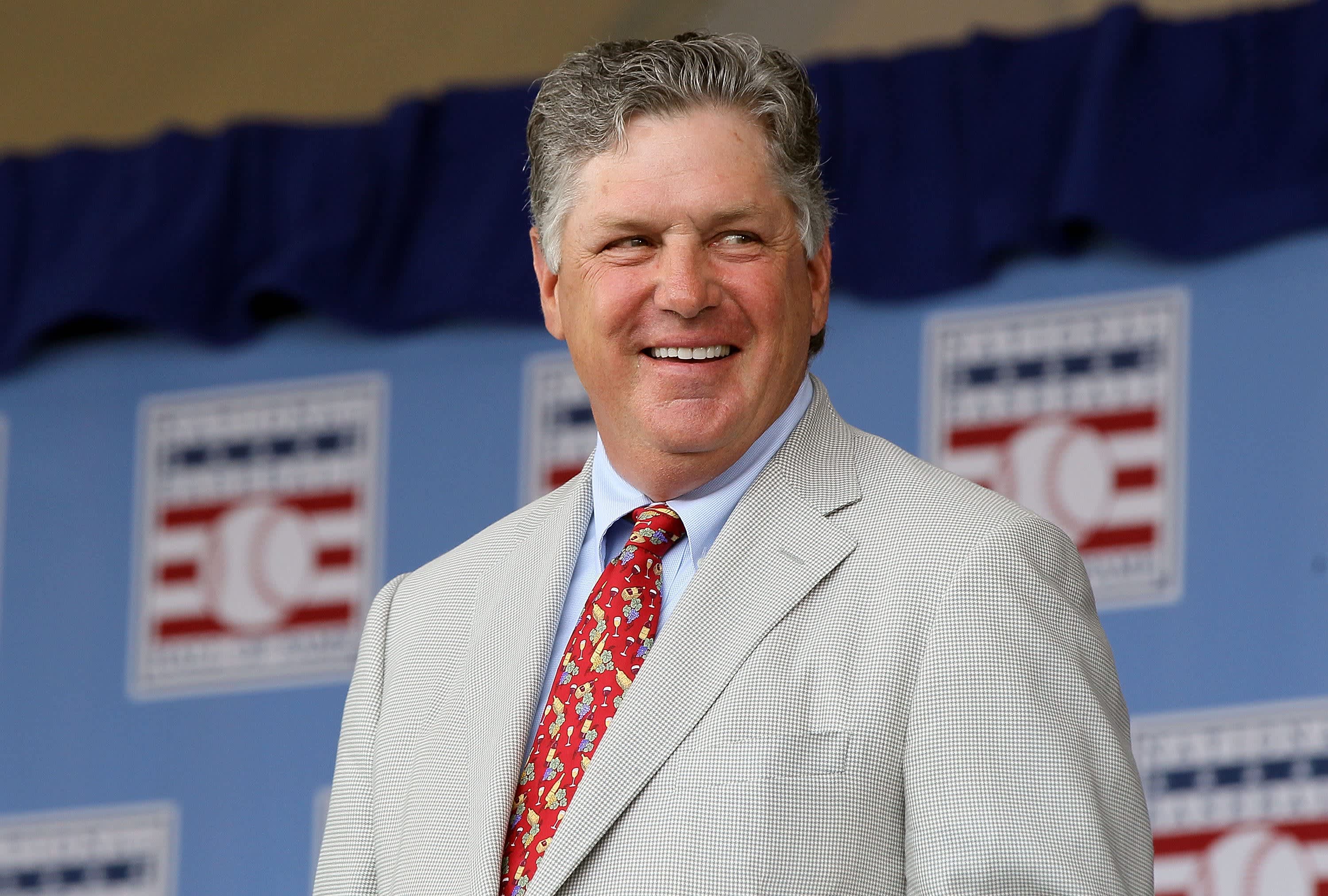 Hall of Famer Tom Seaver, the star of the Miracle Mets, dies at
