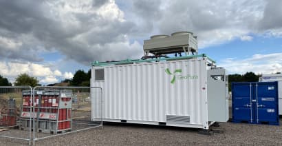 Off-grid construction site taps into hydrogen fuel cell tech to power operations