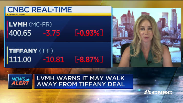 LVMH warns it may walk away from Tiffany deal