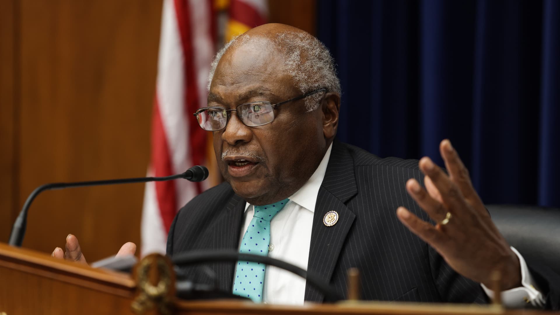 U.S. House Oversight and Reform Subcommittee Chairman James E. Clyburn (D-SC).