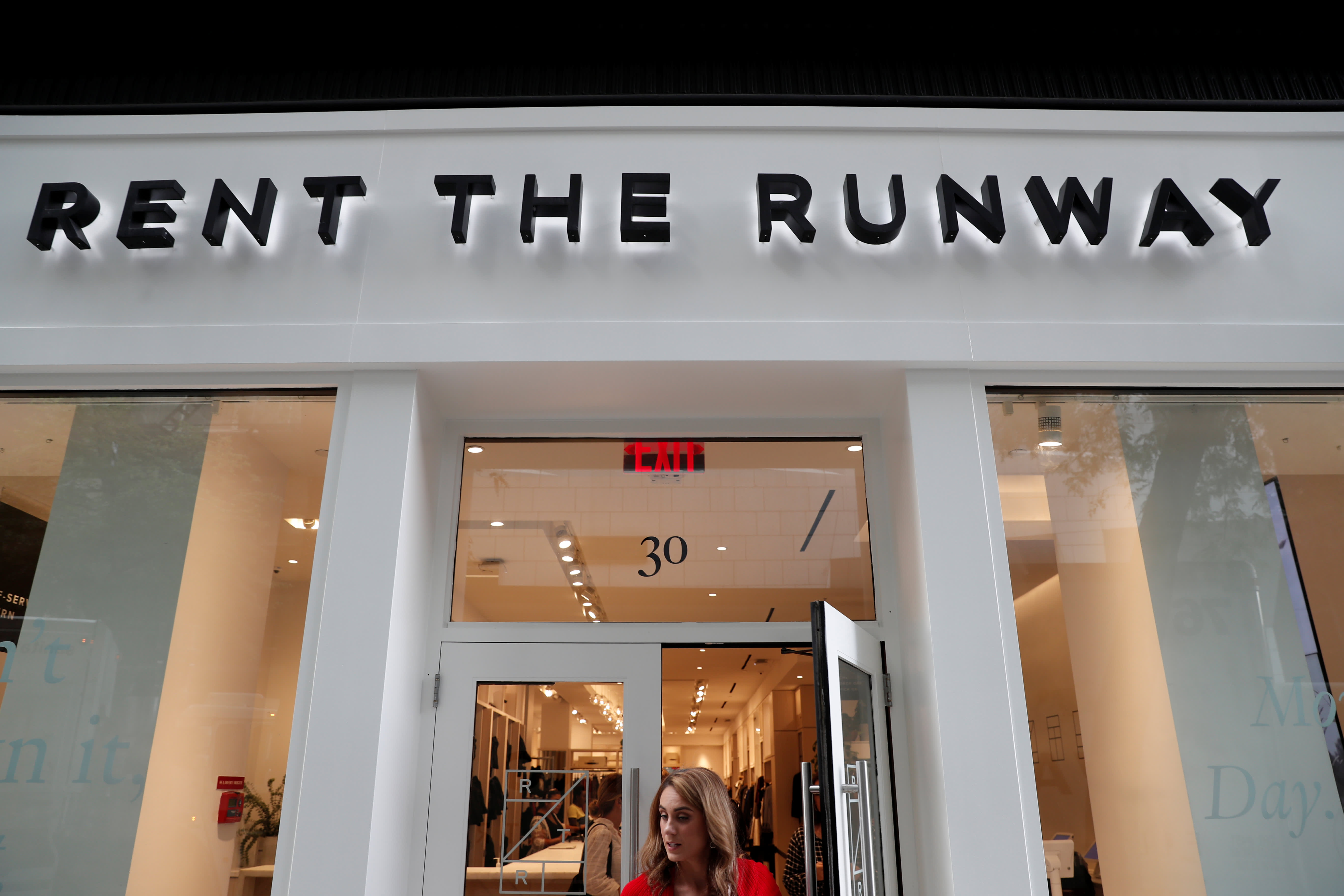 Morgan Stanley downgrades Rent the Runway, cites 'volatile' business growth   