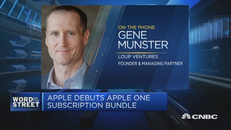 Massive opportunities ahead for Apple's services revenue: Gene Munster