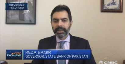 Pakistan's central bank is adopting a 'wait-and-see' mode, says governor