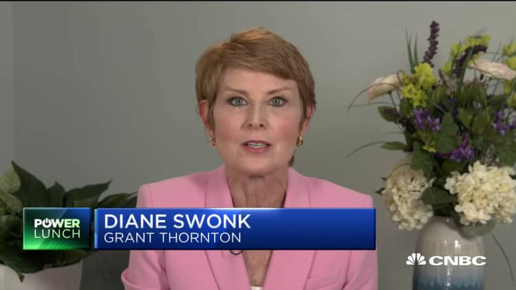 Economist Diane Swonk: Fed is 'running out of rabbits to pull out of a hat' to save economy