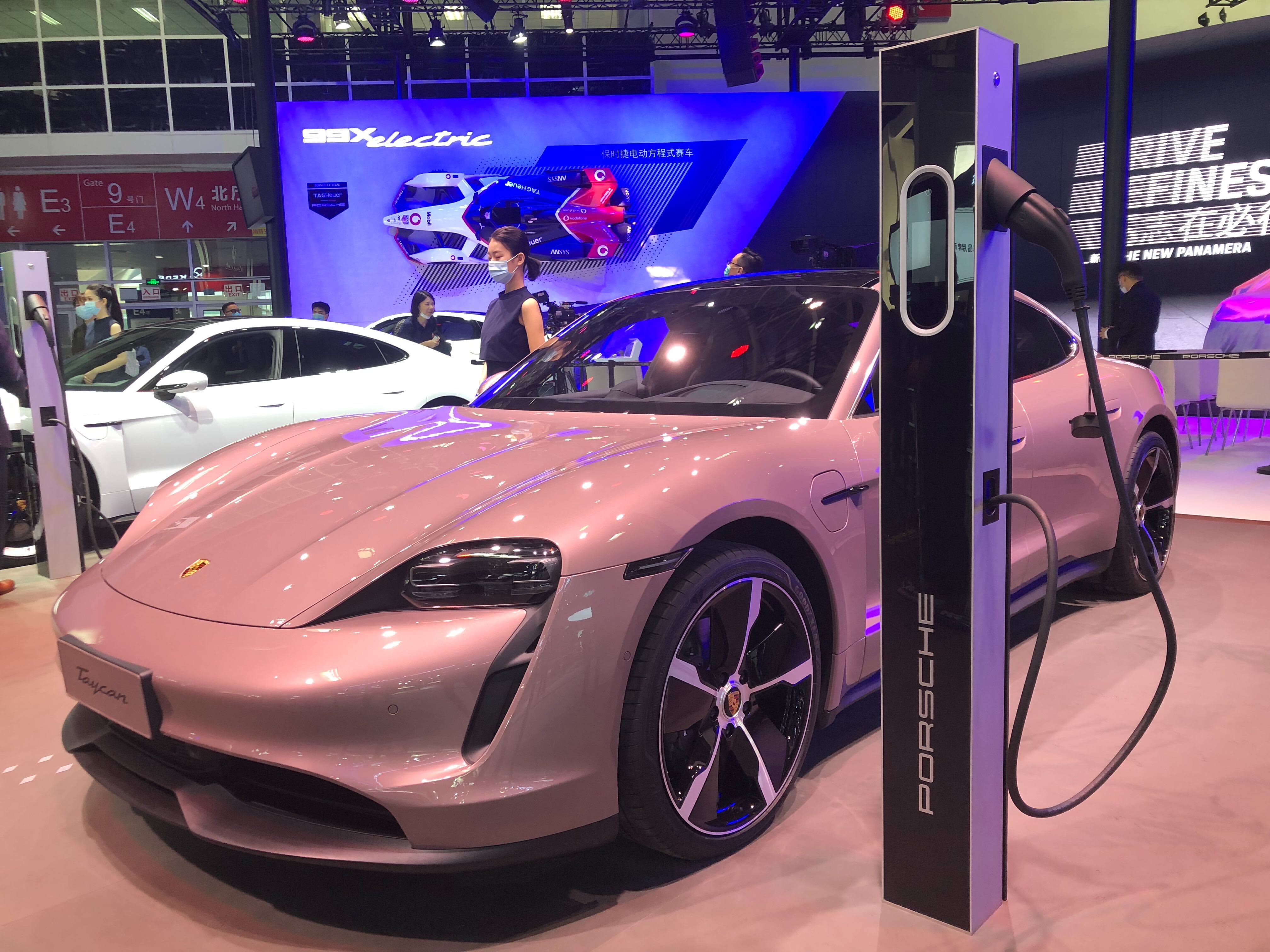 Luxury Electric cars China. Li auto l9.