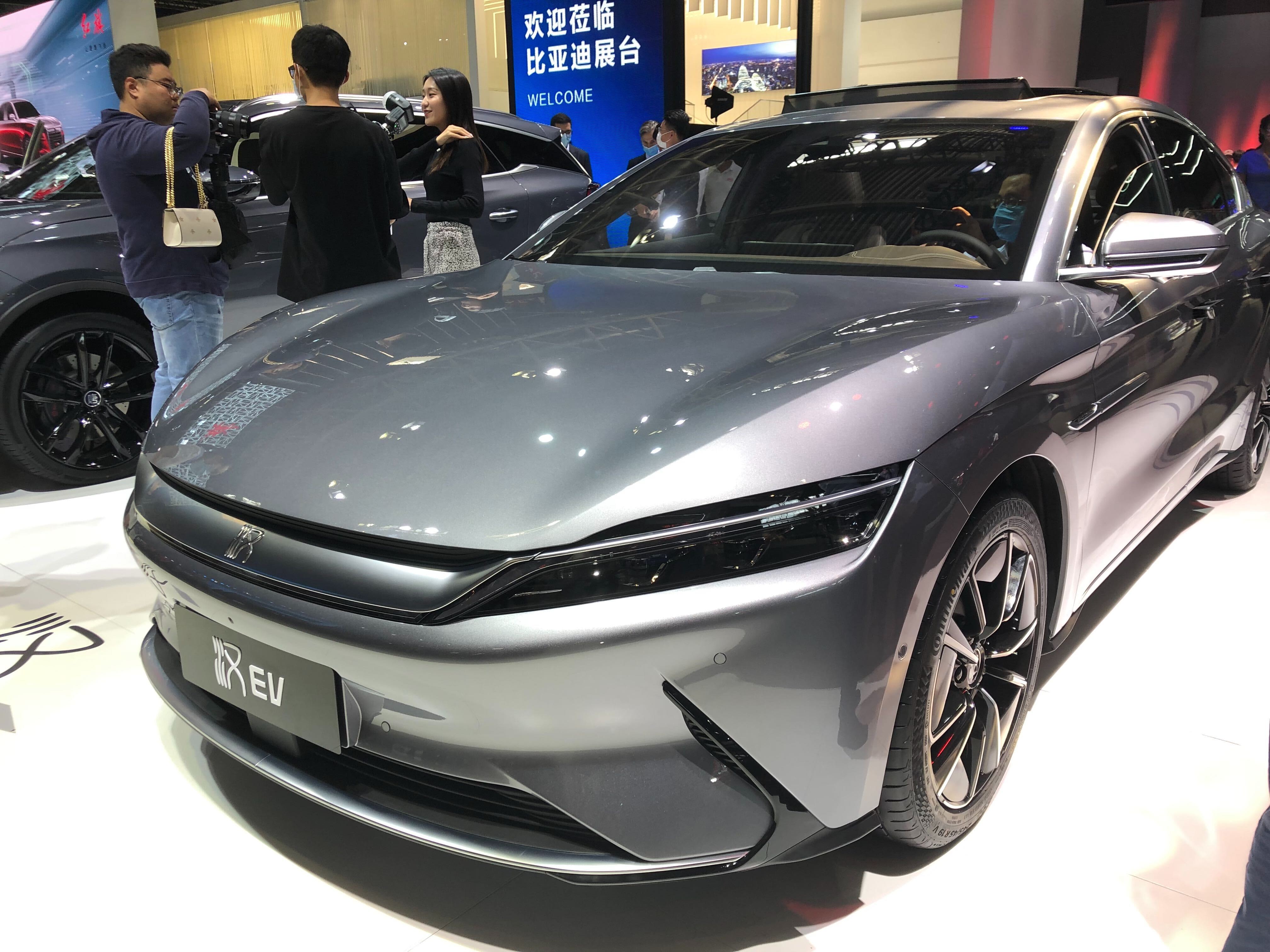 BYD, backed by Buffet, sells more electric cars by March against Nio Xpeng
