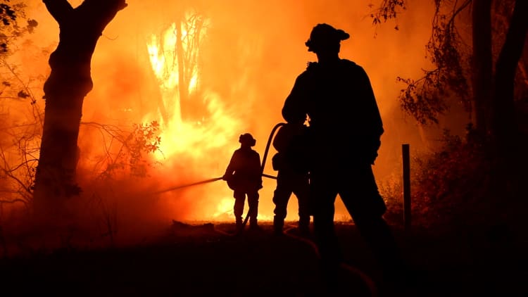 How the U.S. battles wildfires and why more innovation is needed