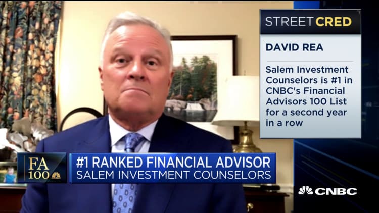 CNBC's top ranked financial advisor: We're looking at an economic recovery
