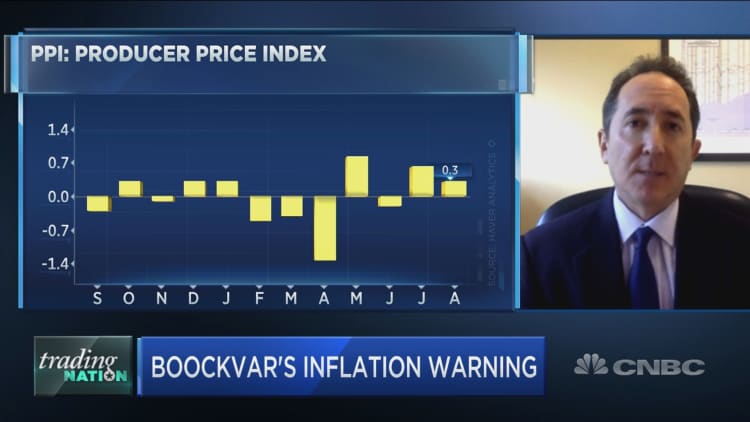 Stagflation risks are growing as long-term Treasury yields rise: Investor Peter Boockvar