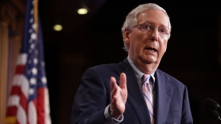 Senate Majority Leader Mitch McConnell avoids the White House because of Covid-19