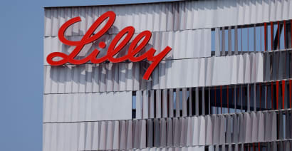Positive Alzheimer's drug data pushes Eli Lilly to new high, brightens our outlook