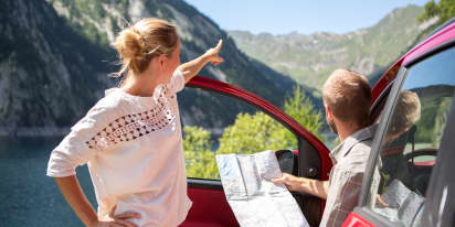 Lower gas prices can help travelers save this summer. Try these tips