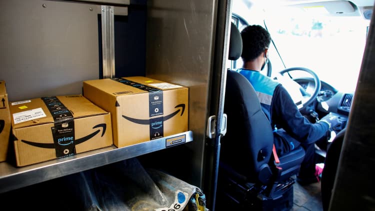 Amazon delivery companies skip safety checks to keep up with quotas