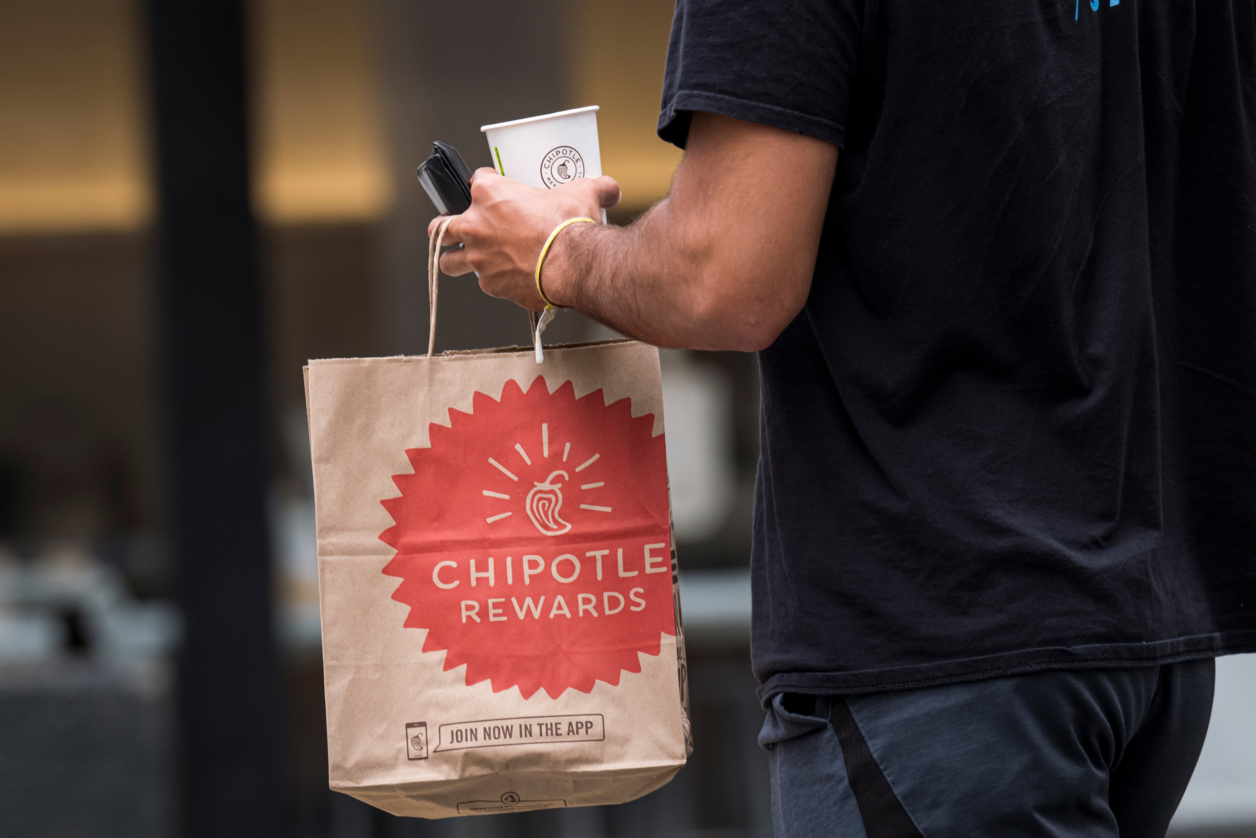 Here’s what to expect from Chipotle Mexican Grill earnings