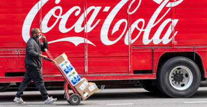 Coca-Cola beats estimates, raises outlook as volume grows despite price hikes