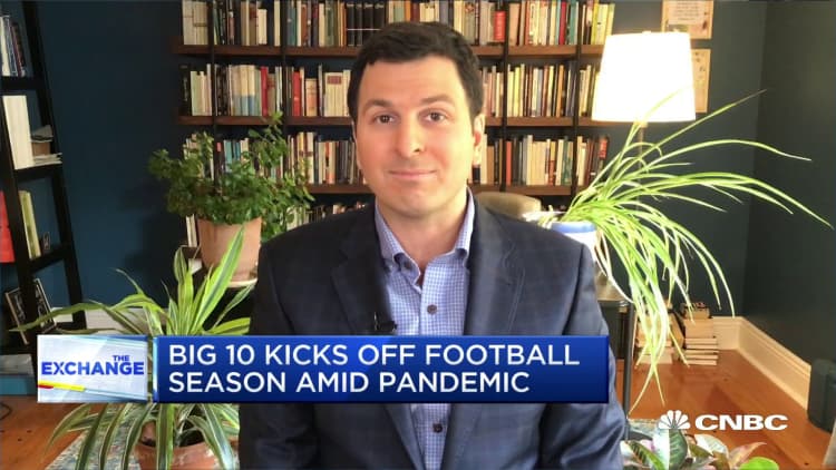 Big 10 kicks off football season amid pandemic