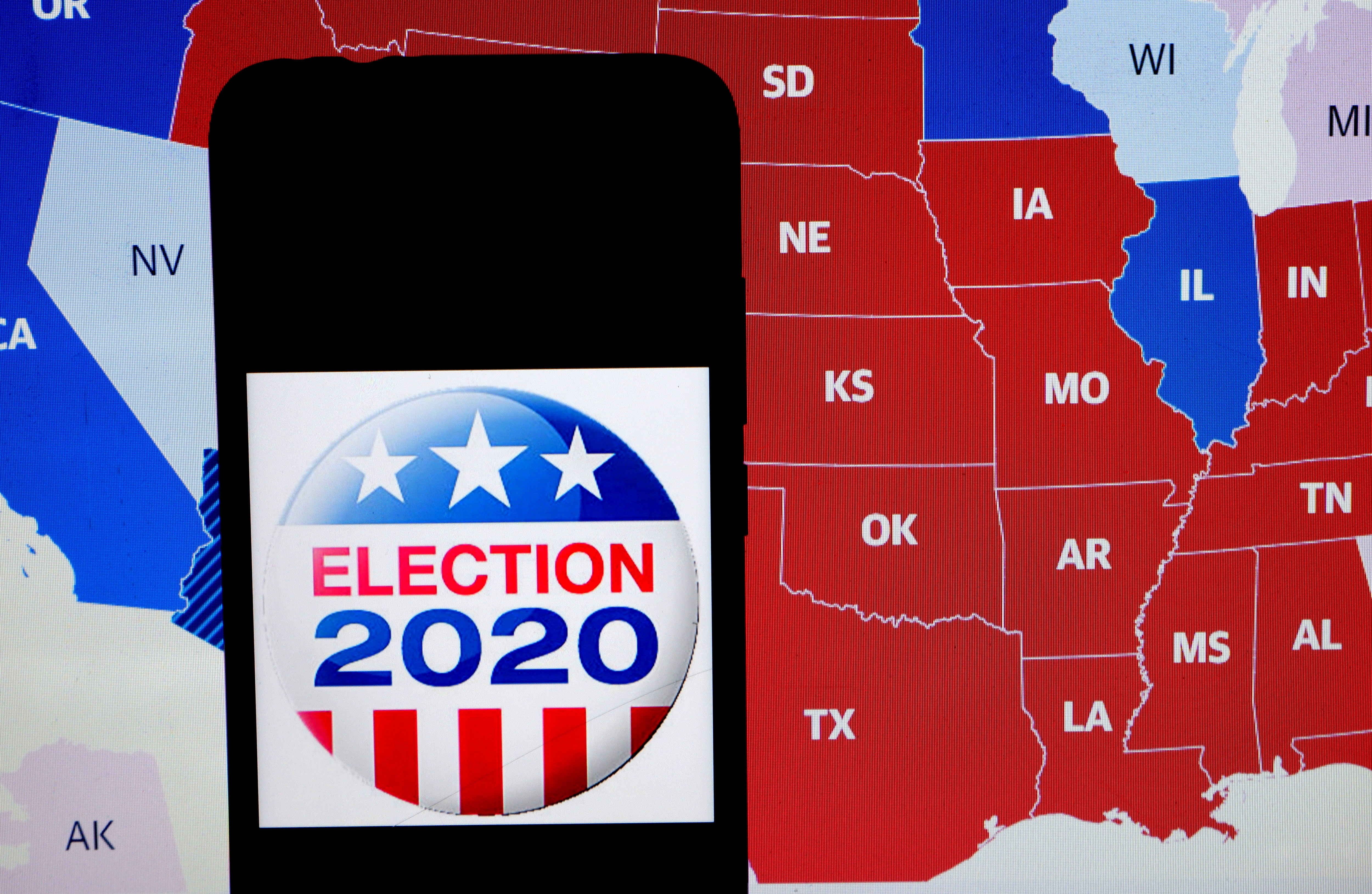 Election 2020 Results Michigan And Wisconsin Called For Biden As Trump Begins Legal Battles If the election result is particularly close, the votes are counted again in order in order to make sure that the correct president is elected. cnbc com